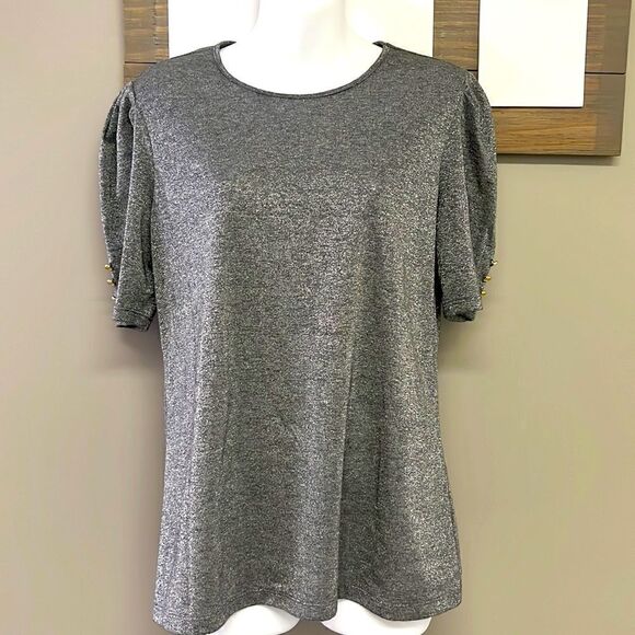 LIZ Claiborne Silver Elbow Slight Puff Sleeve Tee w/ Gold Buttons- Med- NWOT - Picture 1 of 10